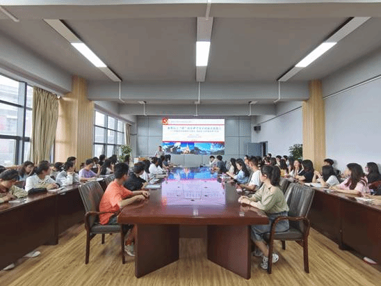 4edad4528e154135653c9a4a899c359