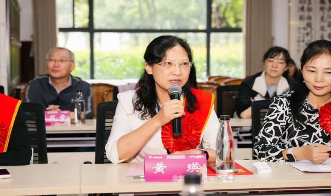 68493b92945574bf8fac49c62688a91b