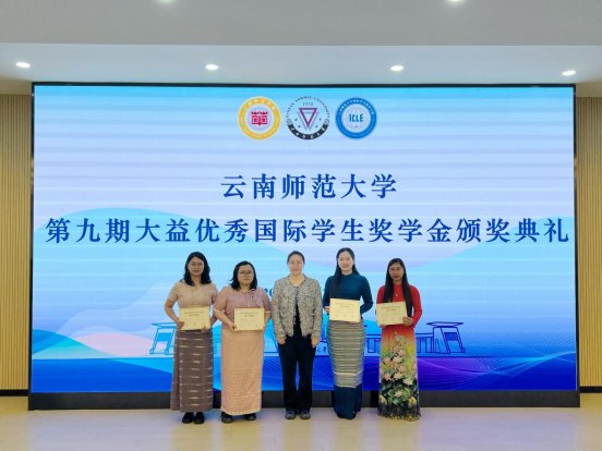 85747df6e8a09be38f5669f45839dd3